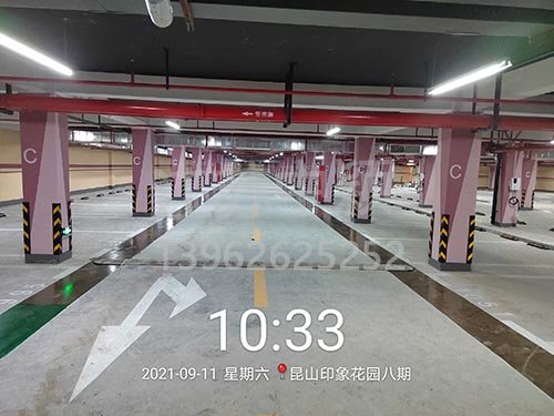 地下停車場(chǎng)理應(yīng)安裝哪些道路劃線標(biāo)識(shí)牌呢？