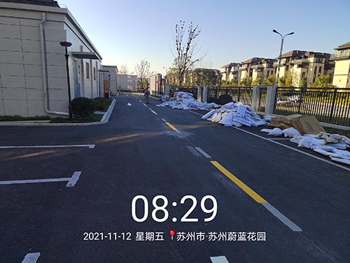 蘇州道路標(biāo)線冷漆多少錢一平？道路劃線價(jià)格多少一米？